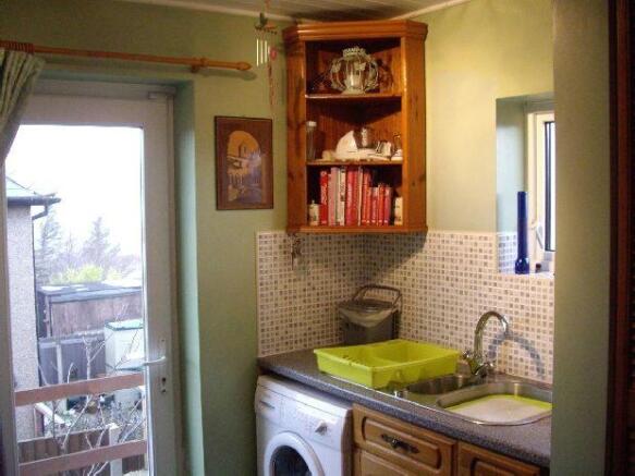 Kitchen Diner 2