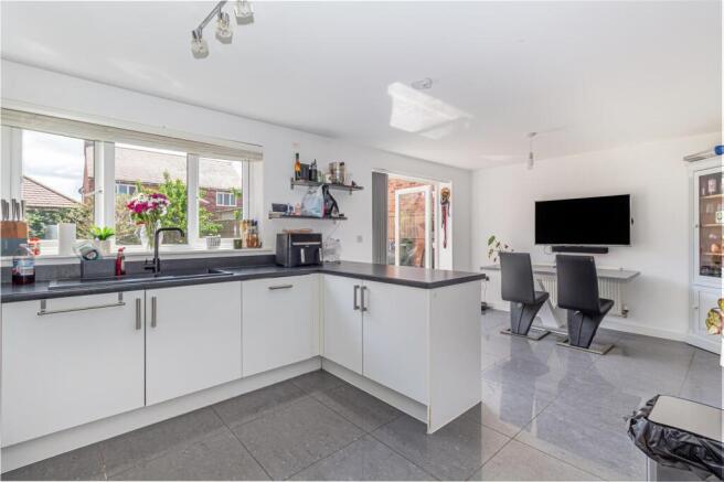 Kitchen-3.jpg