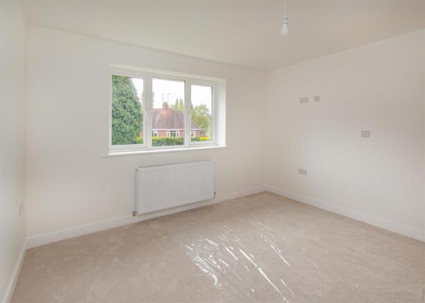 23 Farm Road-bed3.jpg