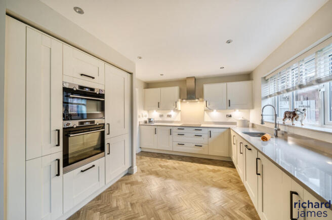 7a5ebed30ae343ae902d63cfa389d662