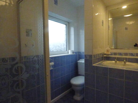 Bathroom2
