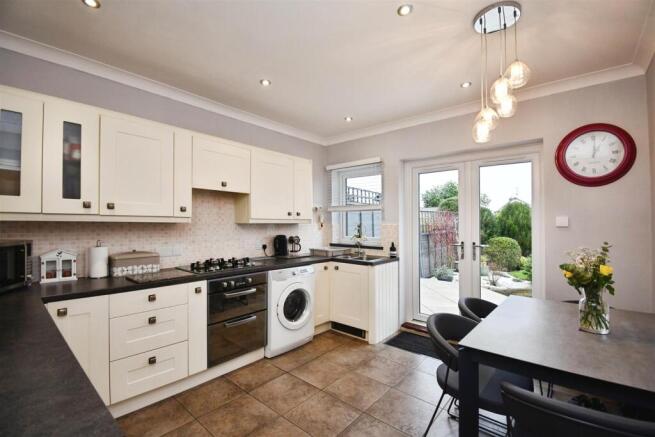 fd4b3566-U 20 2810 29.JPG