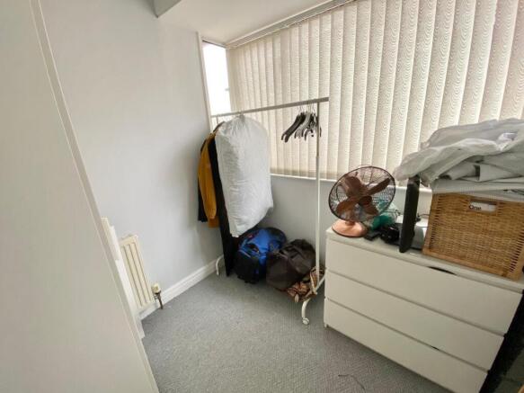 3 bed House to rent Image 9