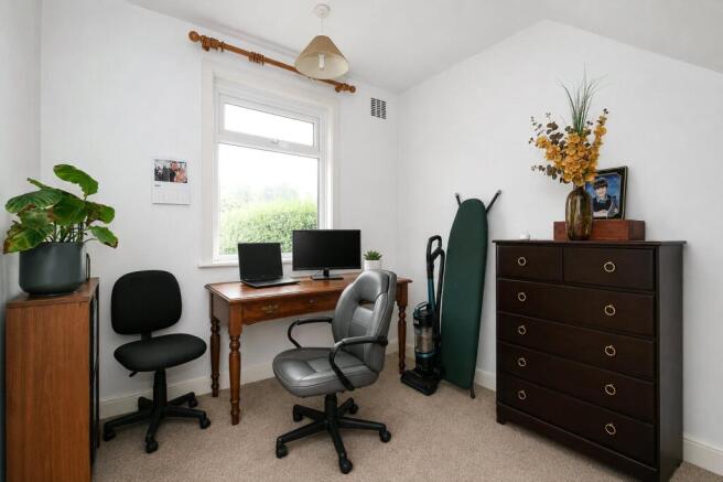 3 bed Bungalow for sale Image 7
