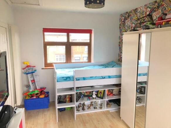 Photo 10