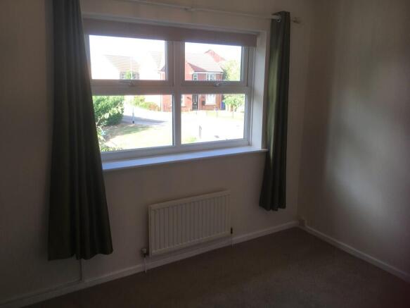 3 bed Semi-Detached for sale Image 4