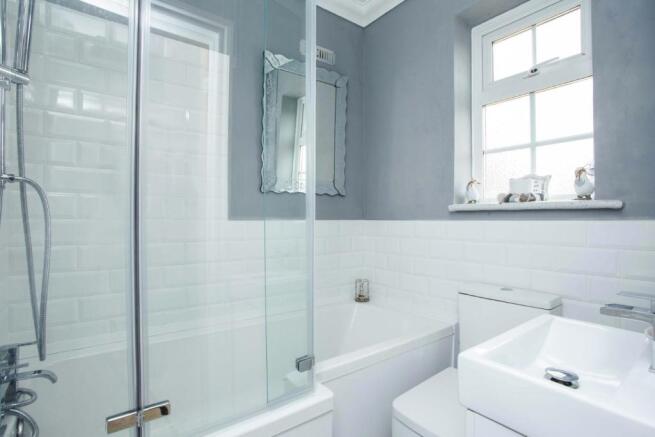 Ground Floor Bathroo