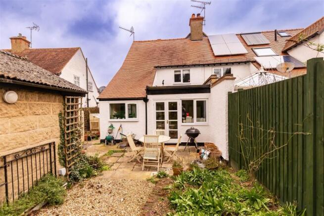 12 Beulah Road (24)_renamed_24971.jpg
