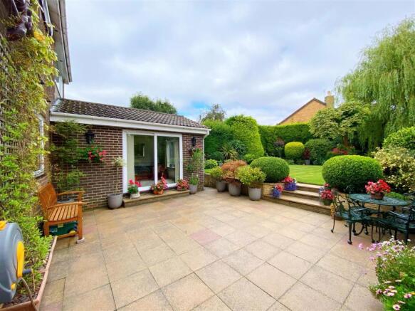 Garden 1.jpg