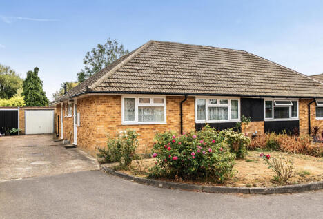 Orchard Close, Horley Row, Horley, Surrey, RH6