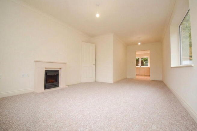 3 bed Semi-Detached Bungalow for sale Image 4
