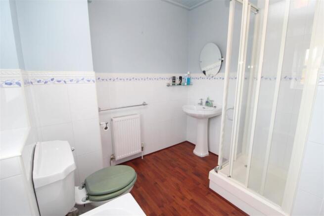 HOUSE BATHROOM/W.C.