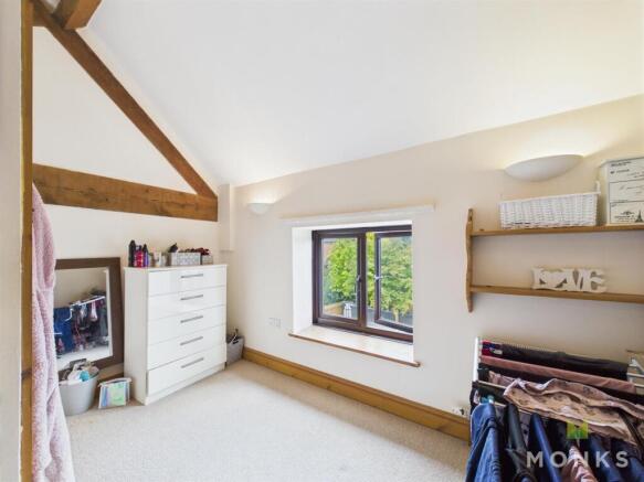 CAM01420G0-PR0730-STILL008.jpg