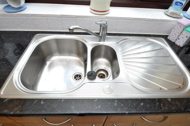 sink detail