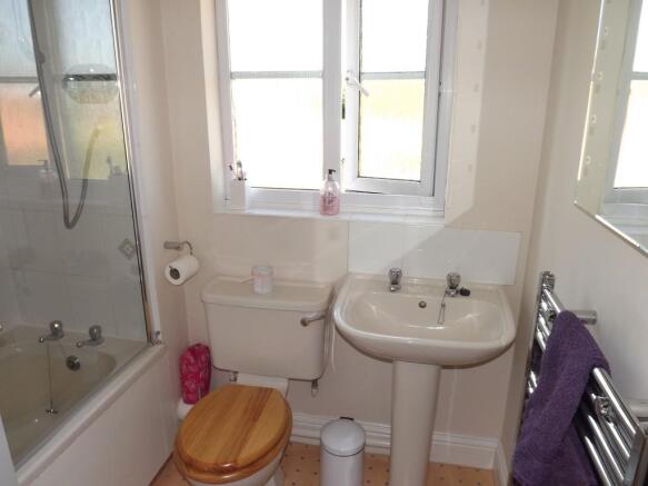 Photo 10