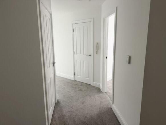 2 bed Apartment for sale Image 4