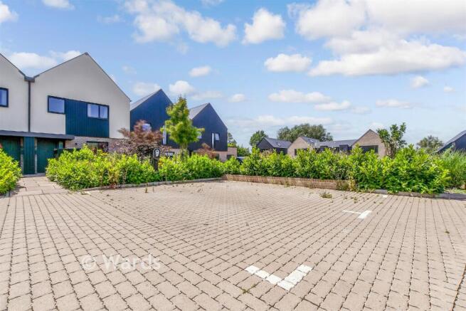Driveway/Parking