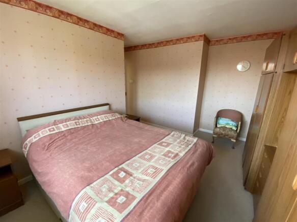 Bedroom no 1: