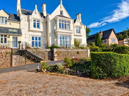 Priory Road, Dawlish