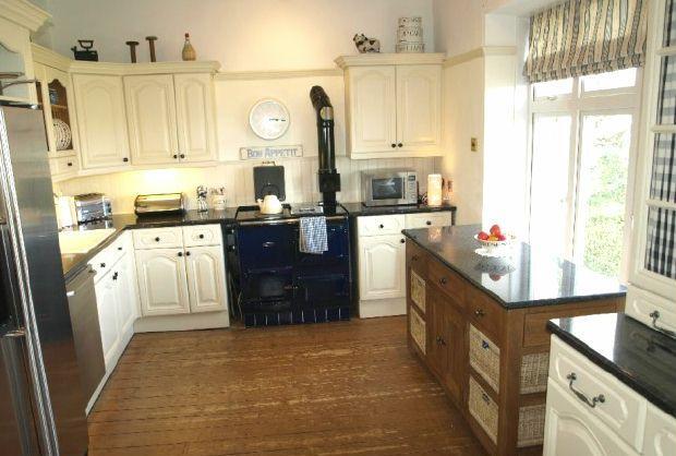 Kitchen/Dining