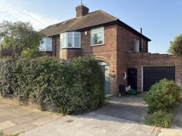 22, Middlethorpe Grove, York YO24 1JS