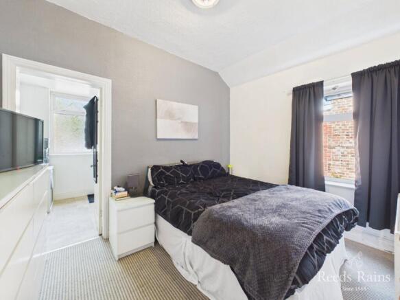 9 bed Semi-Detached for sale Image 7