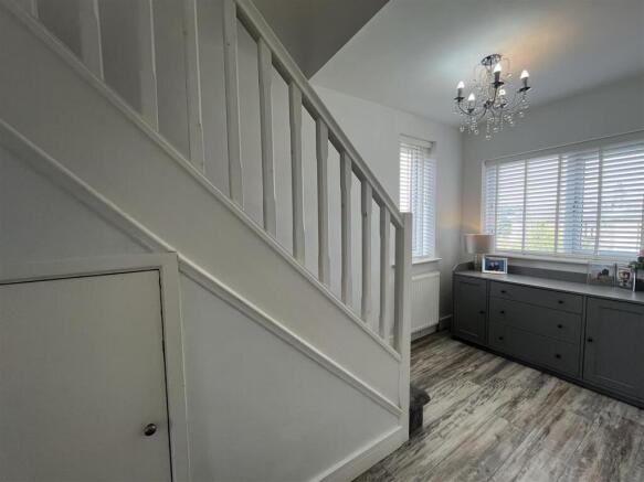 3 bed Semi-Detached for sale Image 10