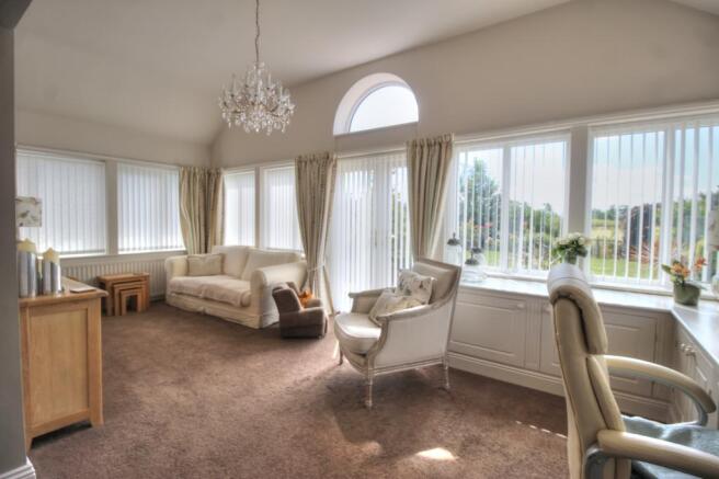 Garden room