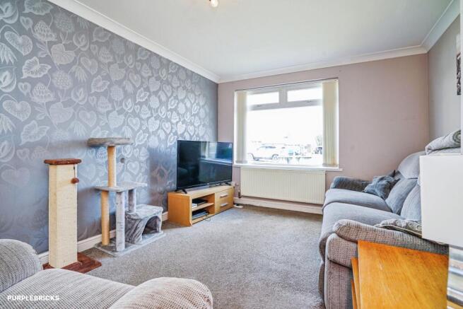3 bed Semi-Detached for sale Image 9