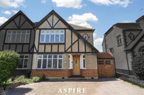 Medway Crescent, Leigh-On-Sea