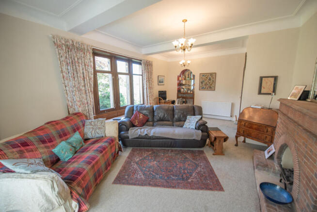 4 bed Detached for sale Image 6