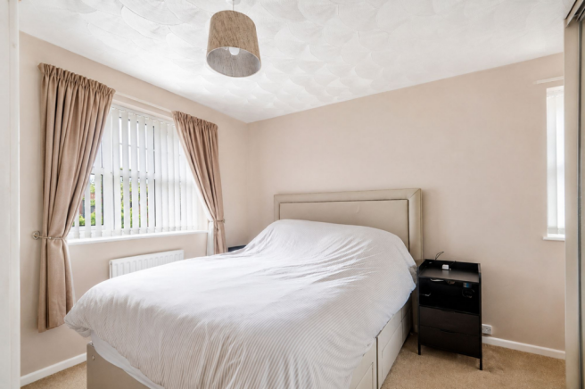 3 bed Detached for sale Image 12