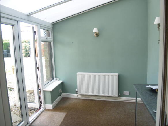 1 bed Terraced to rent Image 4
