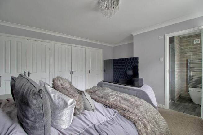 Master Bedroom with en-suite