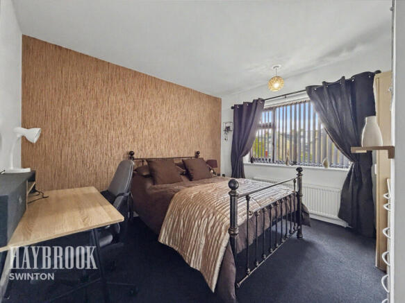 3 bed Semi-Detached for sale Image 12