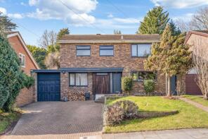 35, Rose Bushes, Epsom KT17 3NS