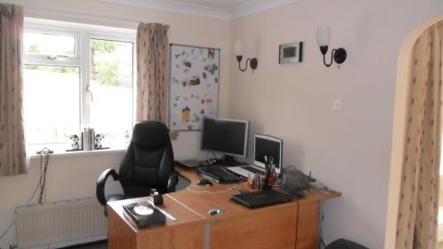 Photo 10