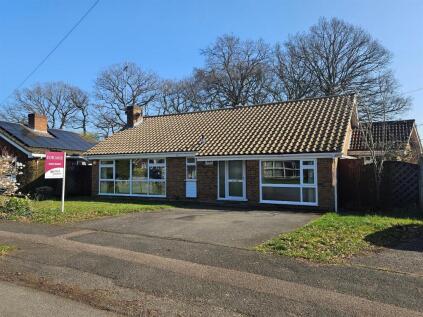 Bushy Road, Fetcham, KT22