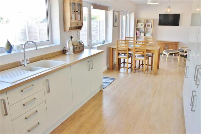Open Plan Kitchen, D