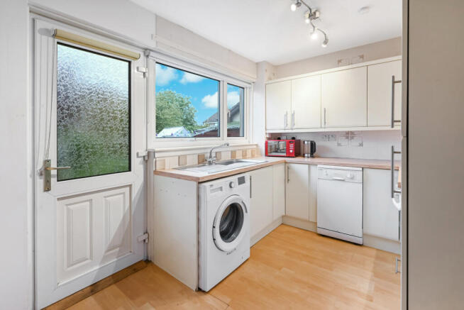Peebles Drive, Dundee, DD4 photo 4