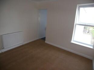 LOUNGE F/F FLAT
