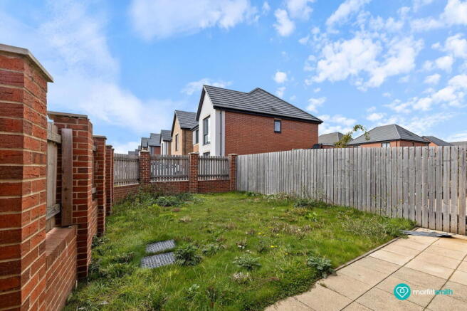 4 bed Semi-Detached for sale Image 9