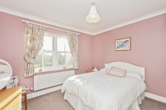 bed3.jpg