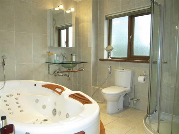 HOUSE BATHROOM