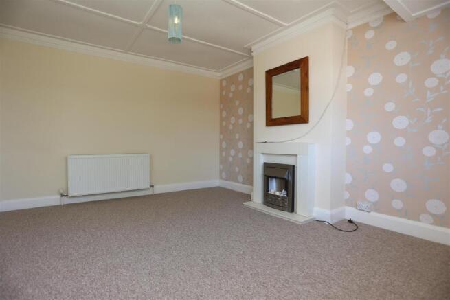 FF 132 Nevill Road Living Room (4).JPG