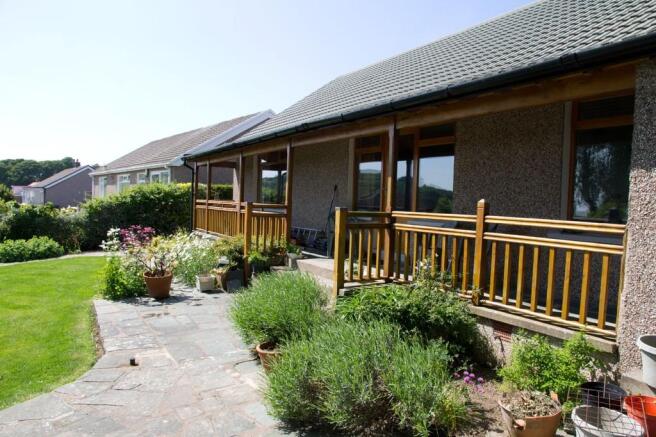 Verandah and Gard...