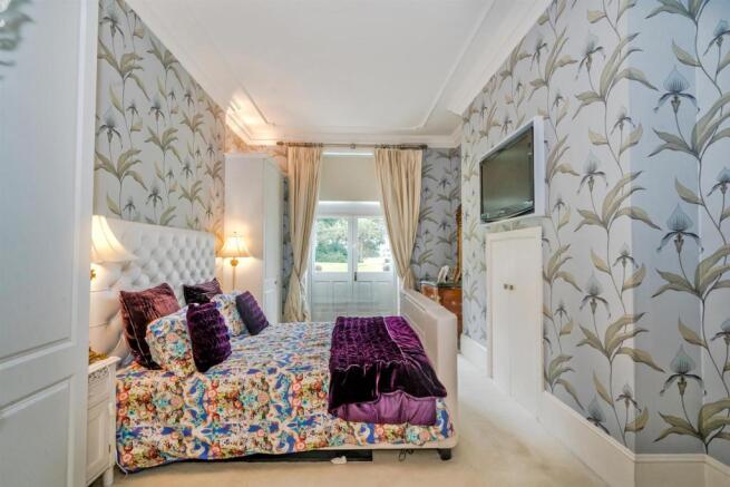 Caldecote Hall Drive, Caldecote, Nuneaton, CV100UN