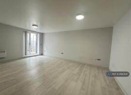 Flat 2, 144a, Eltham High Street, Eltham SE9 1BJ
