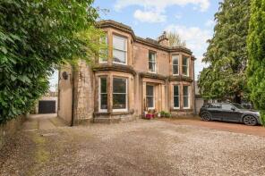 102c, Henderson Street, Stirling FK9 4HA