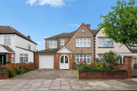 Manston Avenue, Norwood Green
